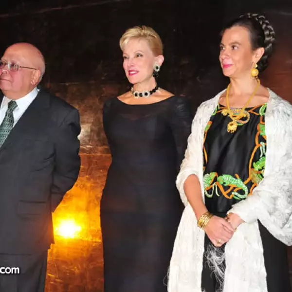 Gerardo Estrada,Raquel Bessudo,María Isabel Grañen