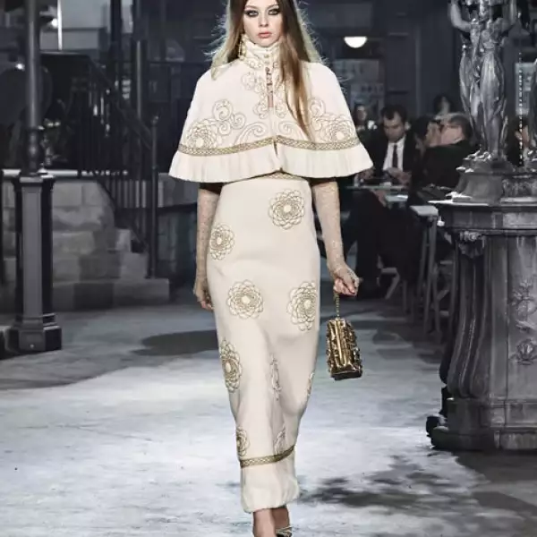 Chanel Metiers D´Art 2015/16.