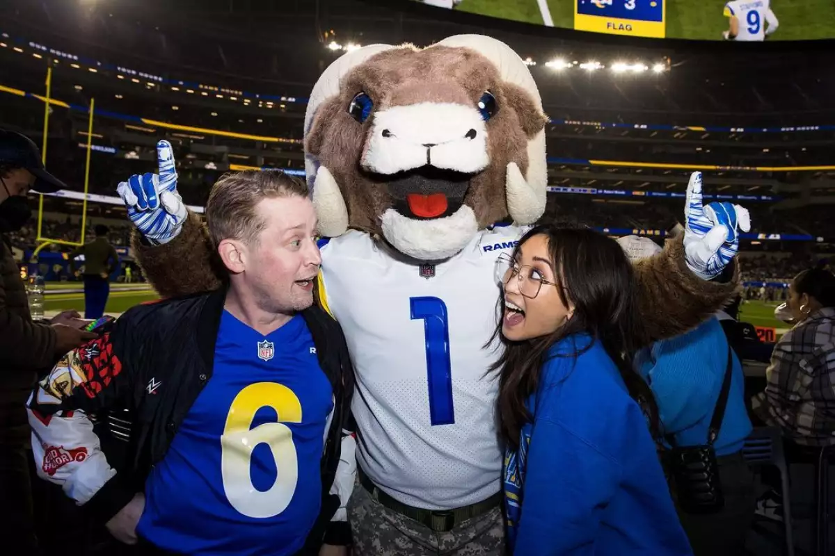 Macaulay Culkin y Brenda Song