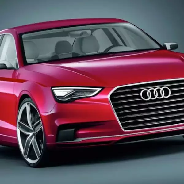 Sin fecha estimada de producción, este modelo de la automotriz alemana posee un peso de apenas 1,700 kilogramos. Alcanzará velocidades de 250 km/h y su potencia lo llevará de 0 a 100 en 4.1 segundos.