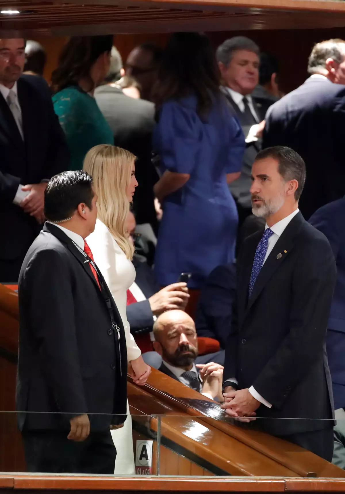 Ivanka con rey Felipe de España 