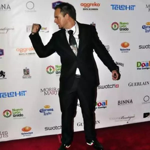 Presentación de la serie MORIR EN MARTES