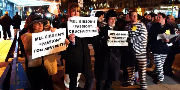 The Passion Of The Christ Opens In New York CIty