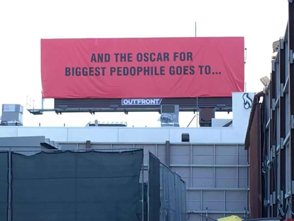 Three Billboards...