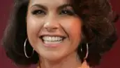 Después de que, una vez más, se diera a conocer información sobre la separación entre la cantante y Mijares, ella se negó a dar declaraciones a la prensa, pues no desea hablar de su actual situación.