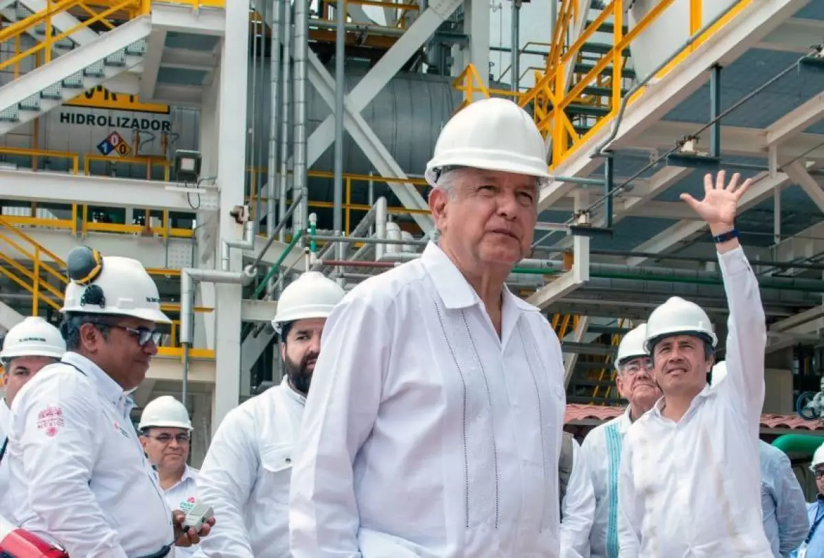 prima-de-amlo-contratos-pemex 