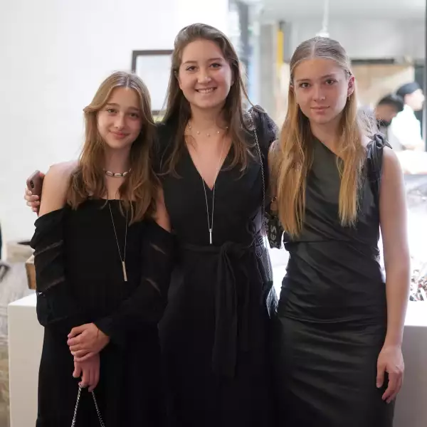 010323NOSTOS  (11).JPG