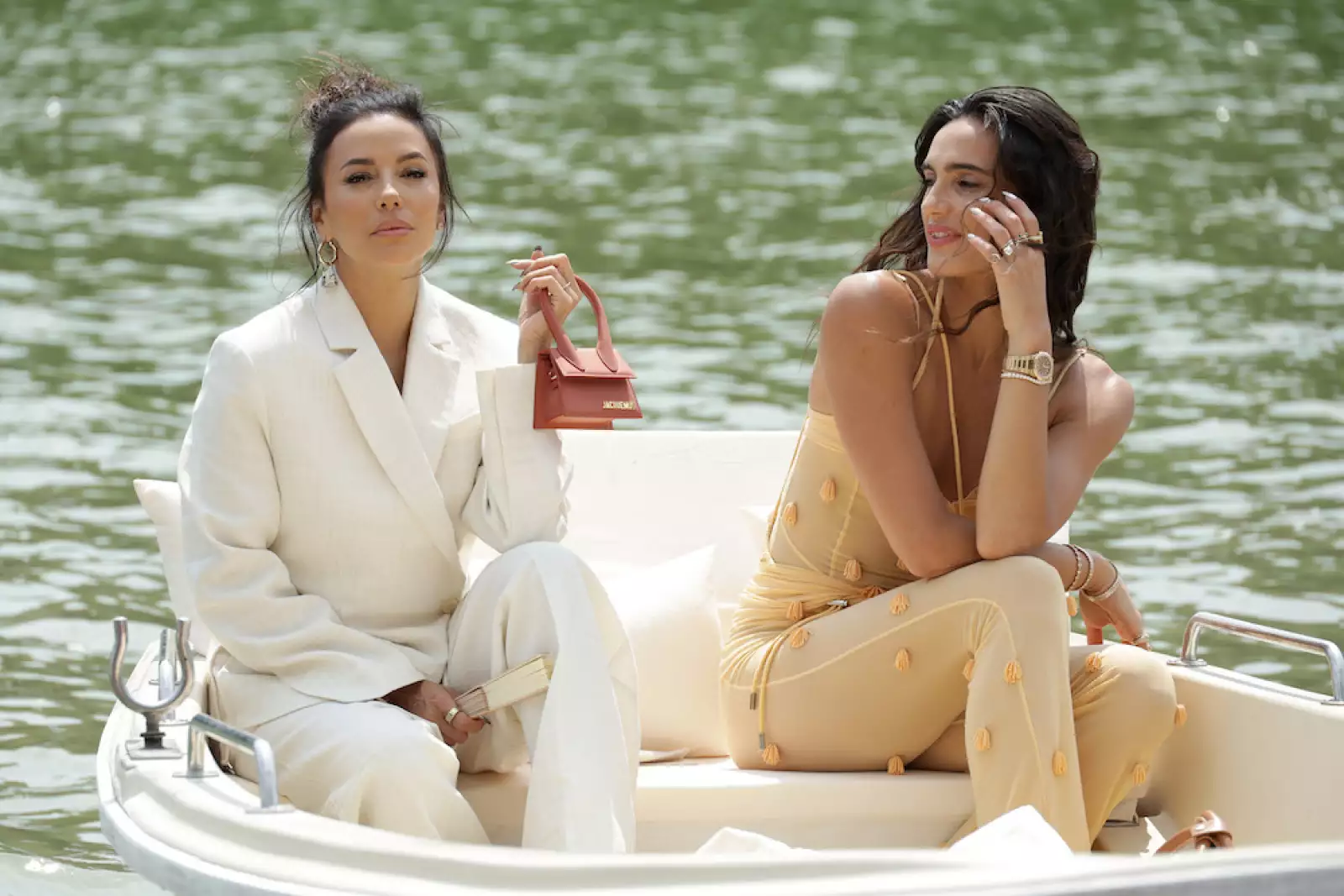 "Le Chouchou" Jacquemus' Fashion Show : Front Row At Chateau De Versailles