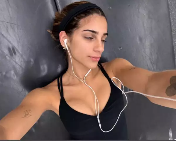 Mar de Regil haciendo ejercicio.jpg