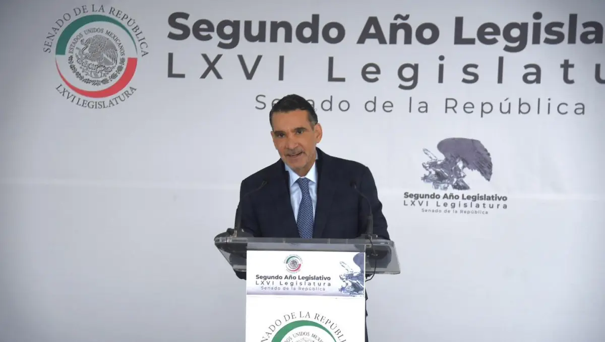 luis armando melgar.jpg