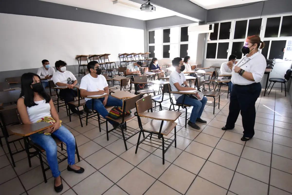Abandono escolar aumentó en bachillerato