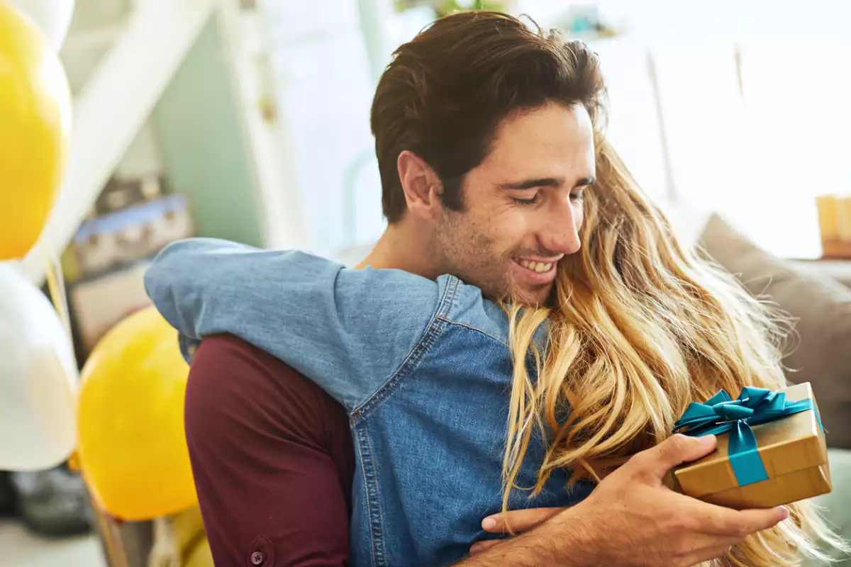 ¿Cuándo es el Día del Novio en 2025? Origen de la fecha