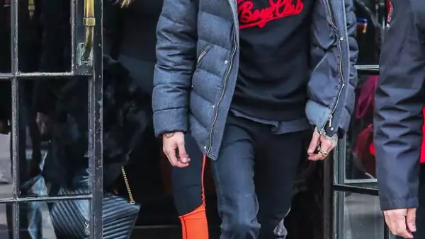 El ex One Direction ha confirmado durante un programa de radio que mantiene una relación con la modelo.