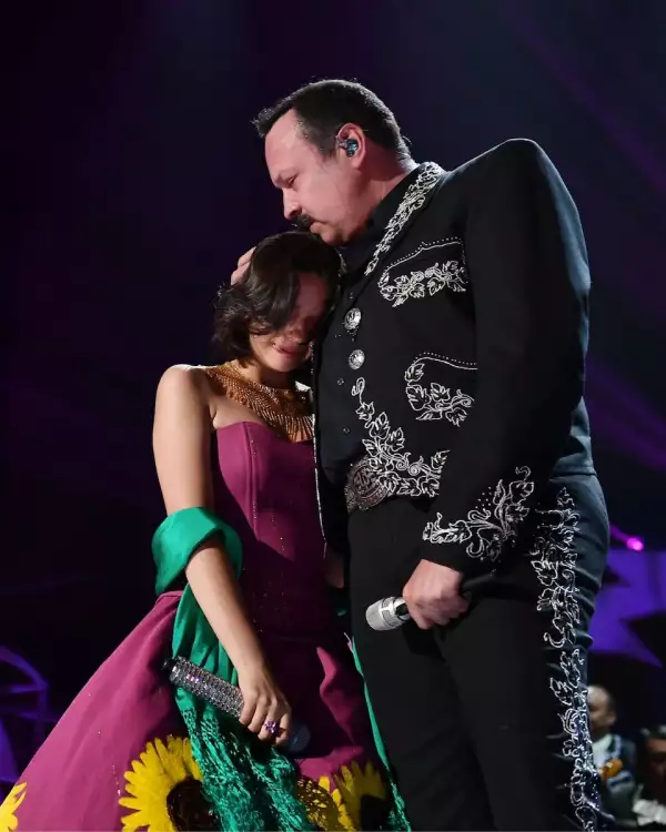 Pepe Aguilar y Ángela Aguilar