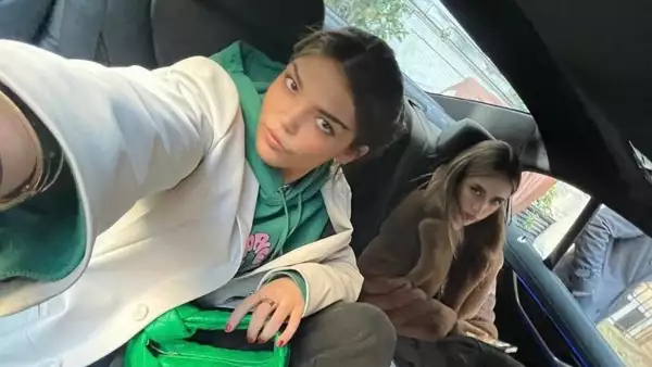 Bu Cuarón y Valentina Paloma