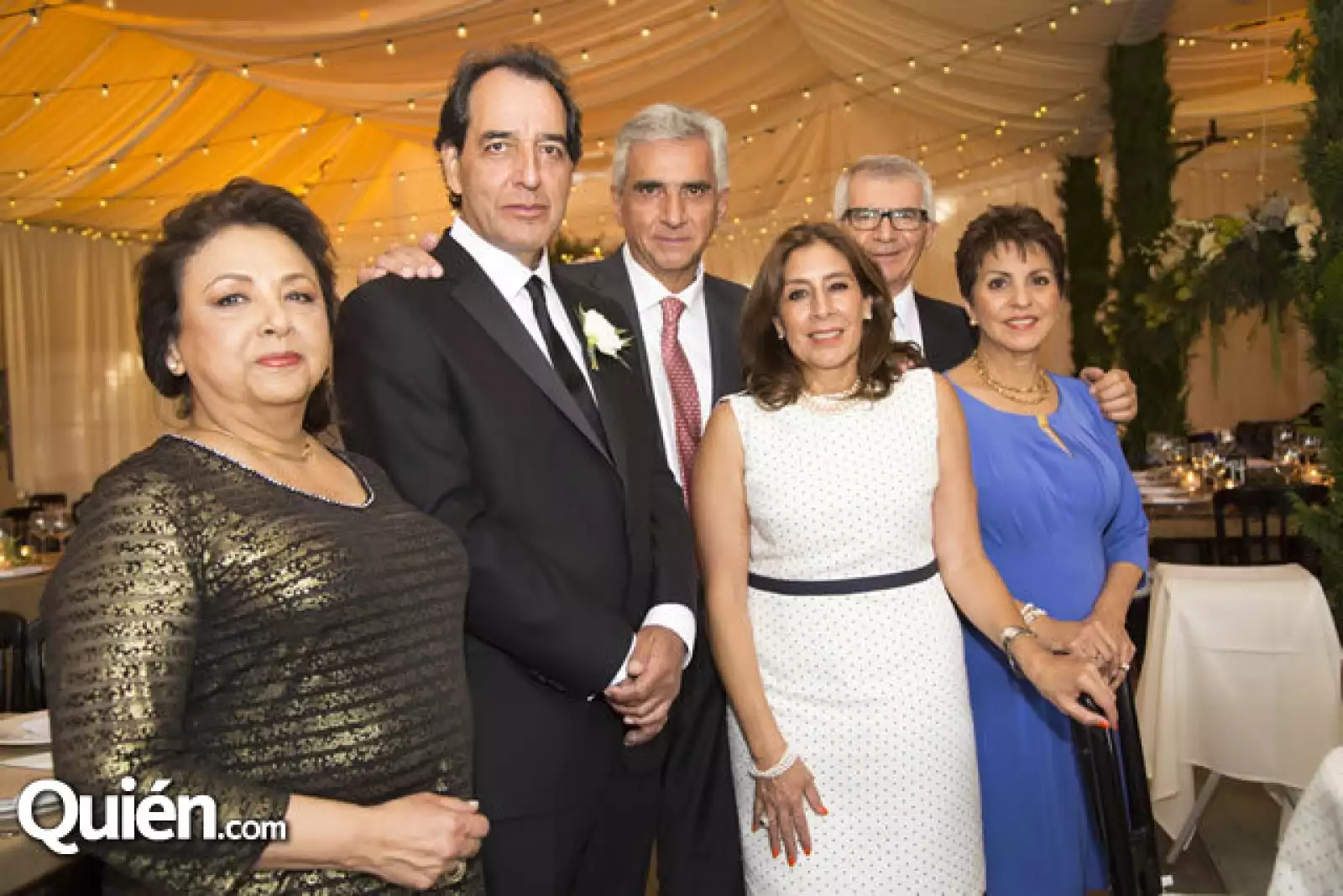Norma Rodríguez,José de Jesús Rodríguez Montoya (papá del novio),Luis,Norma y Alicia Musi
