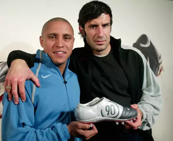 Total 90 Roberto Carlos Luis Figo