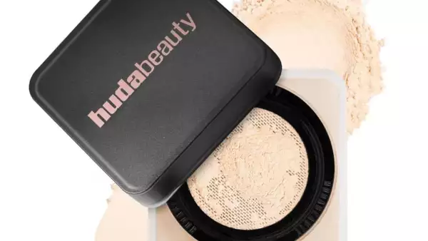 huda beauty powder.jpg