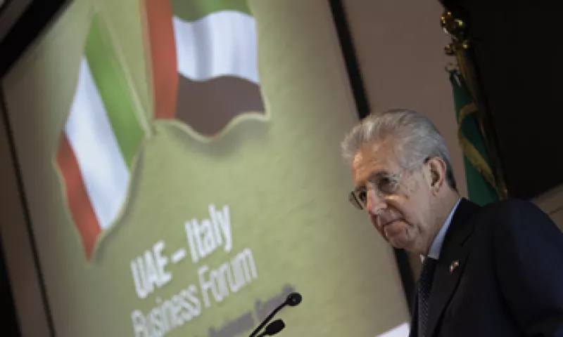 El premier Mario Monti hace una visita oficial a varios países del Golfo Pérsico. (Foto: AP)