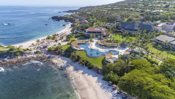 Life and Style Four Seasons Punta Mita.jpg