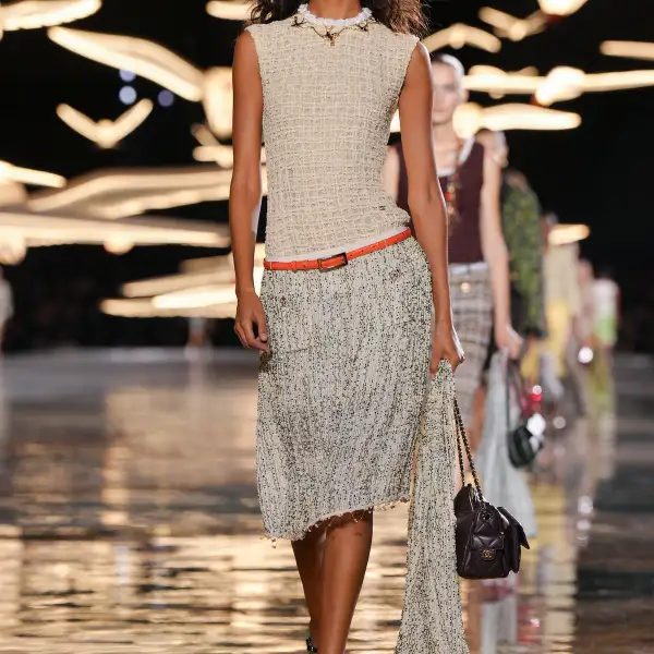 Chanel S27 069.jpg