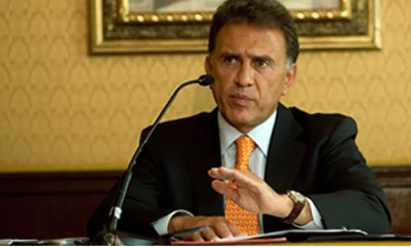 El FEDESSP acusó a Yunes de poner a familiares y conocidos suyos en puestos del ISSSTE durante su gestión. (Foto: Notimex)