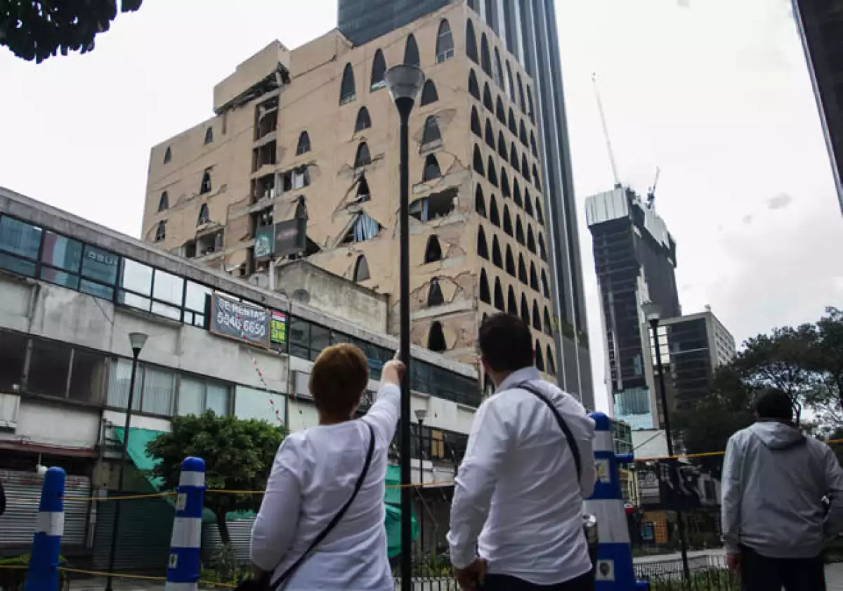 genova33-sismo-demolicion