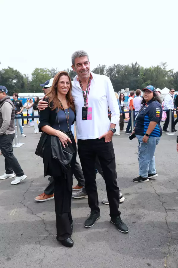 Johanna Slim Domit y Arturo Elías Ayub