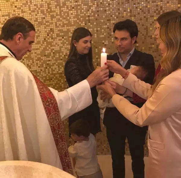 Bautizo hija de Checo Pérez 1.jpg