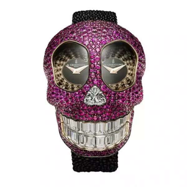 El nuevo reloj de de Grisogono, `Crazy Skull´, llevó aproximadamente 250 horas en elaborarse.