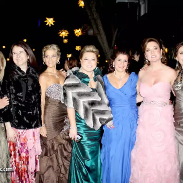 Claudia Chávez, Beatriz Rodríguez, Mónica Morales, Marina Benavides, Gabriela Benavides Saucedo, Ale Parada y Yolanda Santos
