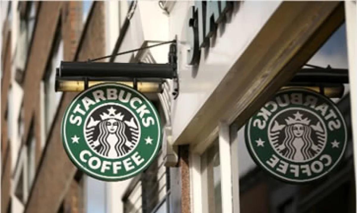 Starbucks emitió un comunicado que el Gobierno británico calificó de poco convincente. (Foto: Cortesía CNNMoney)