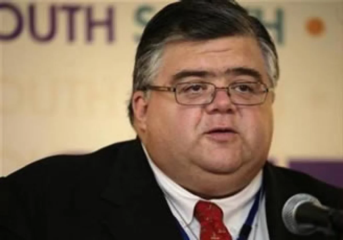 El secretario de Hacienda, Agustín Carstens, entregó el paquete económico 2010 a la Cámara de Diputados. (Foto: Reuters)