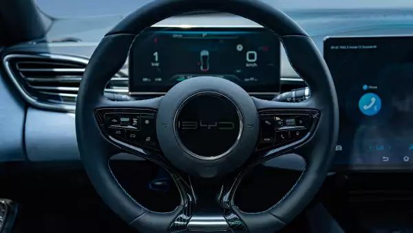 BYD Seal volante.jpg