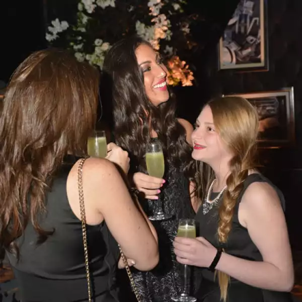 Linda Guakil,Perla Levy y Fanny Hayat