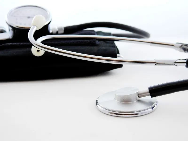 El seguro de gastos médicos en México ha tenido incrementos por arriba de 80%