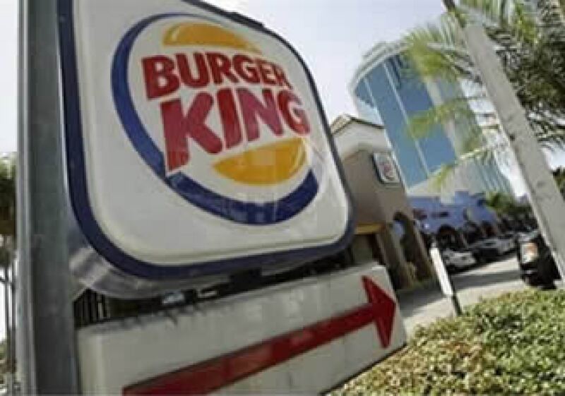 La cadena de restaurantes de comida rápida cuenta con más de 11,000 sucursales en todo el mundo. (Foto: AP)