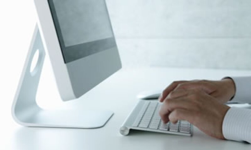 Si quieres emitir facturas electrónicas, primero necesitas contar con la Firma Electrónica Avanzada. (Foto: Getty Images)