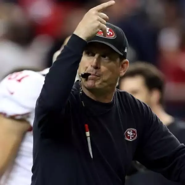  Jim Harbaugh, entrenador de los 49ers de San Francisco