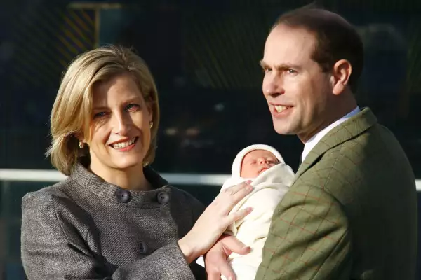 James, conde de Wessex, sobrino de Carlos III y nieto más joven de Isabel II