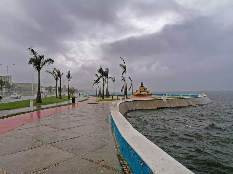 onda-tropical-28-lluvias-intensas