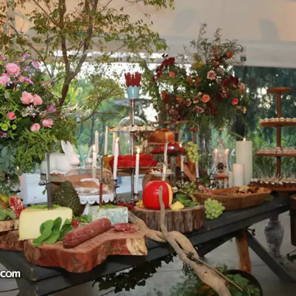 Barra de quesos y candy bar