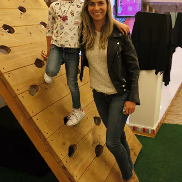 Roberta y Nelia Craig