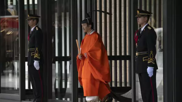 JAPAN-ROYALS