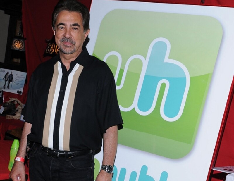 Joe Mantegna, de la serie Criminal Minds, a su llegada a la recepción de invitados del Emmy en Los Ángeles.