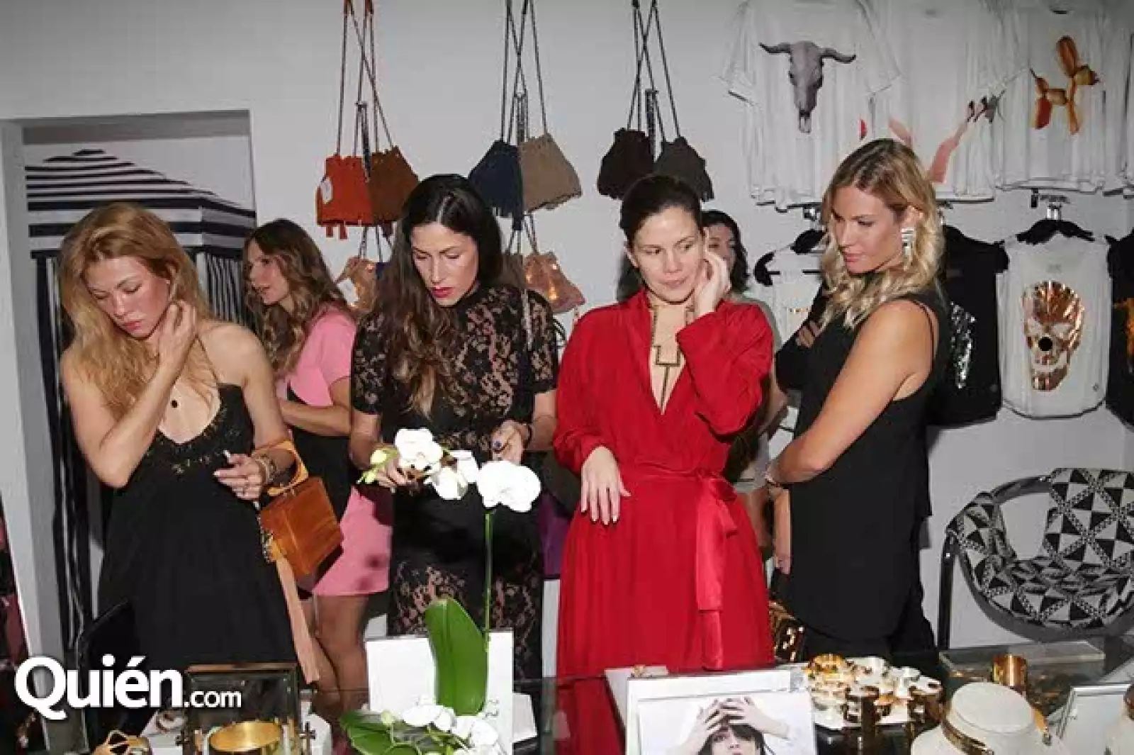 Stefani De La O,Erika Saylor,Mónica Sordo y Serena Bassil