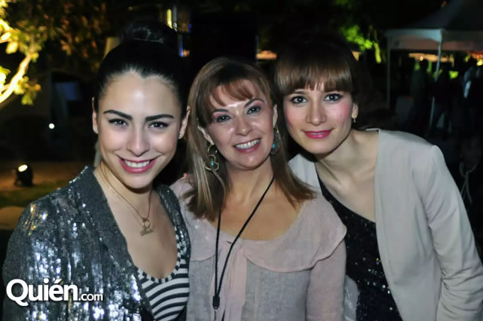 Ana García Barrera,Diana Flores y Alicia Cárdenas