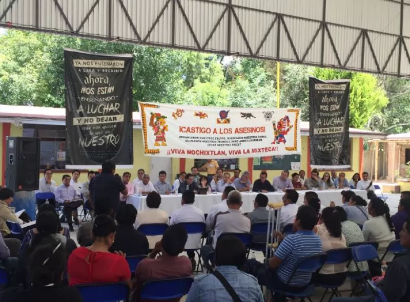 Los representantes de la comunidad solicitaron que las investigaciones y el proceso de reparación del daño se apeguen a los estándares internacionales.