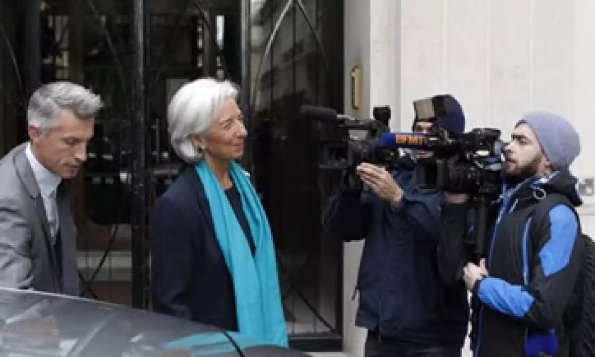 Christine Lagarde ha negado cualquier comportamiento incorrecto durante el proceso de arbitraje que eligió en la batalla del Estado frente al empresario Bernard Tapie. (Foto: AP)