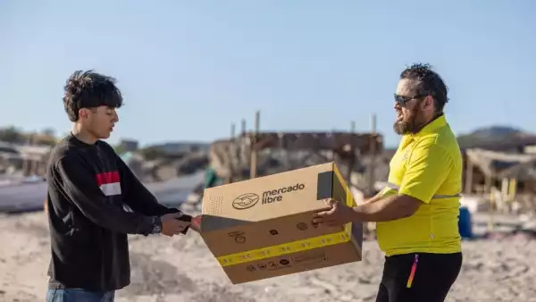 El truco logístico de Mercado Libre: la estrategia detrás de la llamada antes de entregar tu paquete